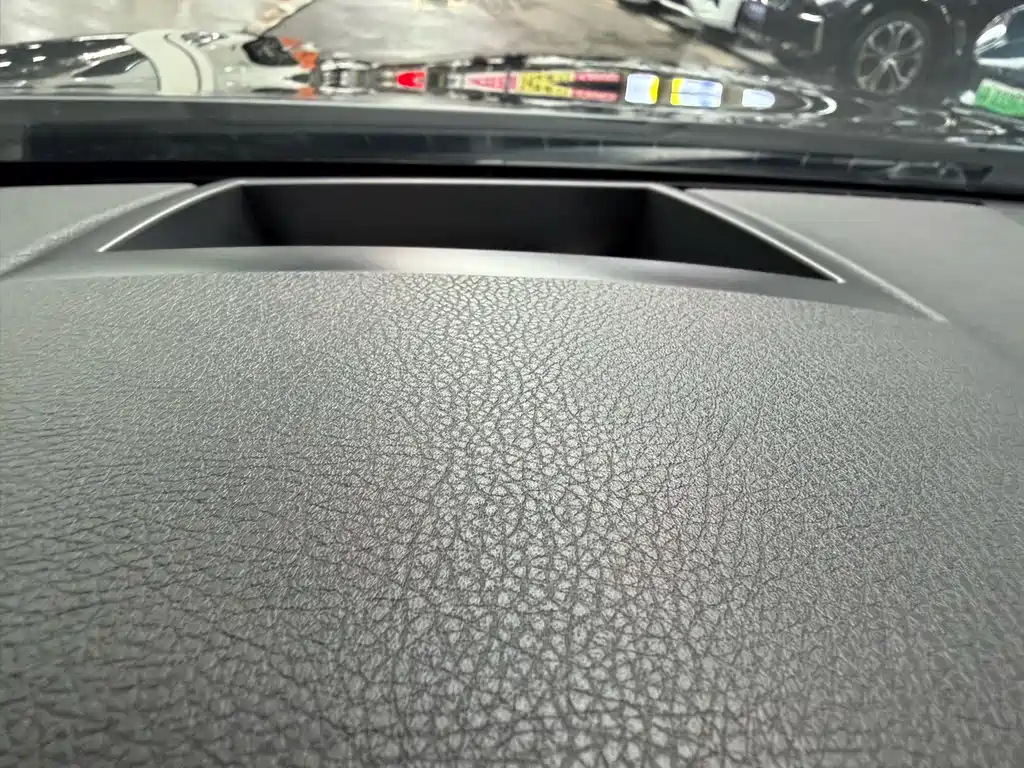 BMW 7 Series 2015 — фото 23