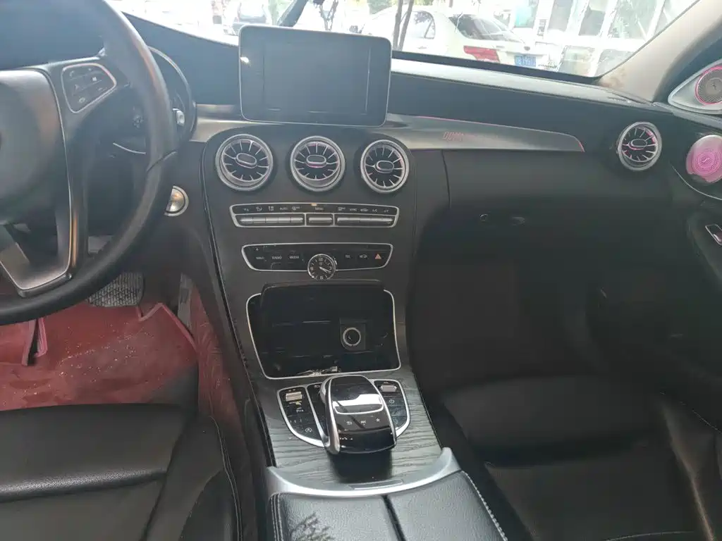Mercedes-Benz C-Class 2017