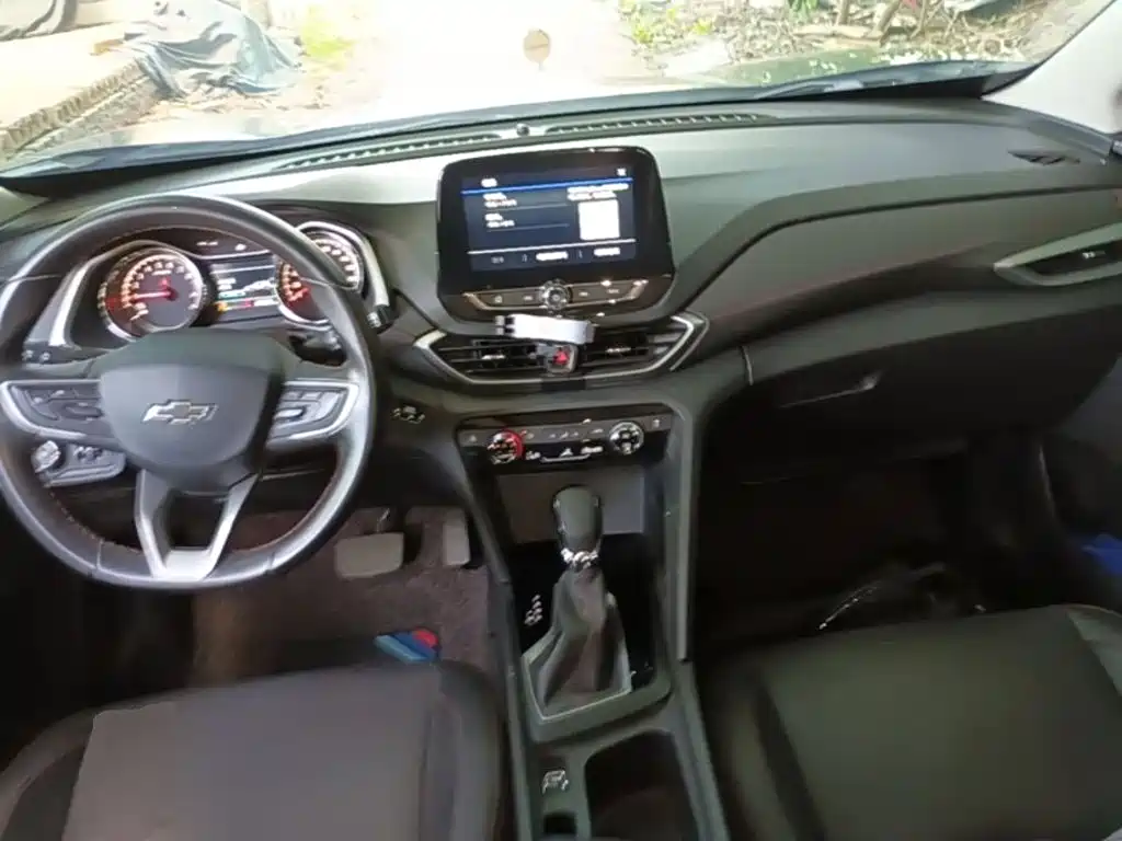 Chevrolet Orlando 2023 — фото 10