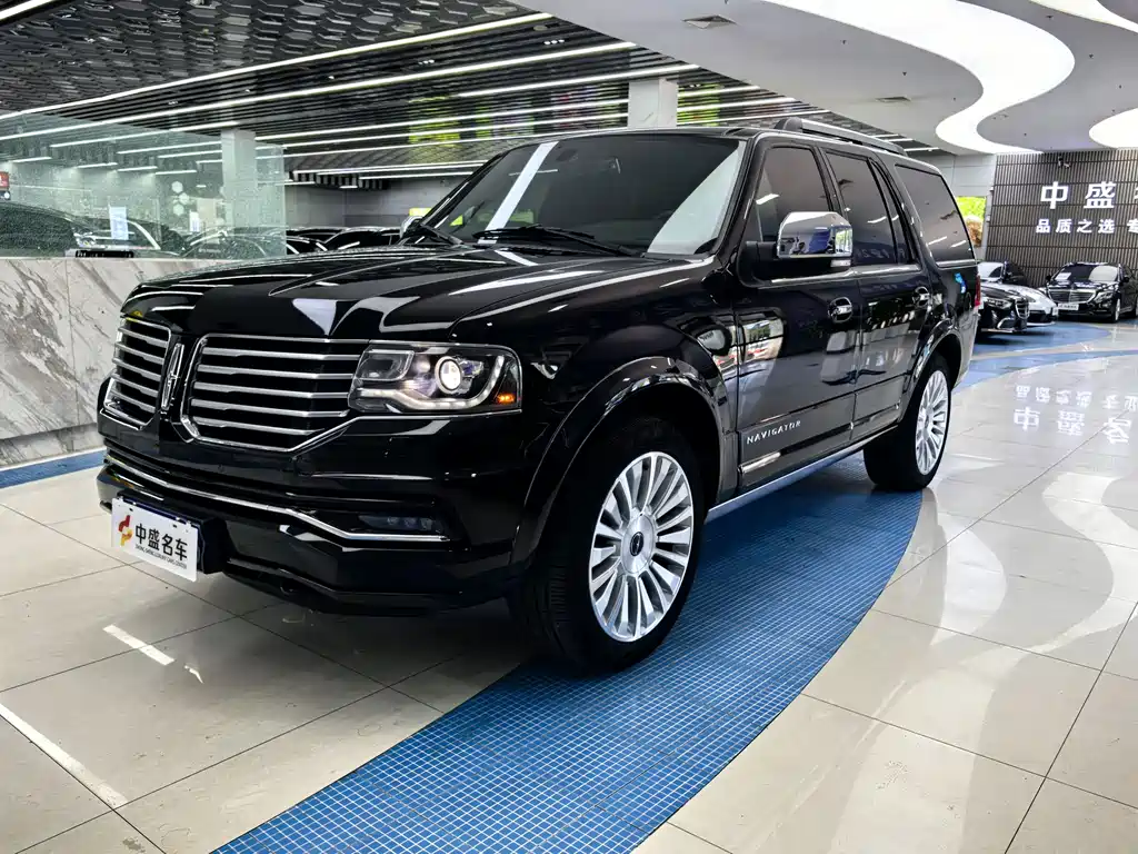 Lincoln Navigator 2016
