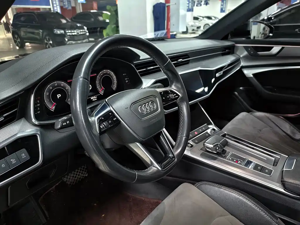 Audi A6L 2020 — фото 10