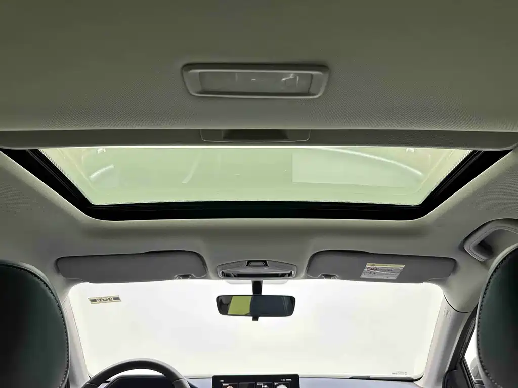 Geely Emgrand 2022 — фото 14
