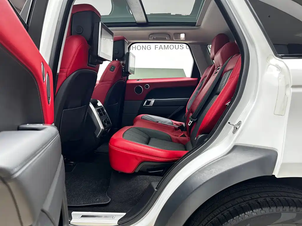 Land Rover Sport 2019 — фото 15