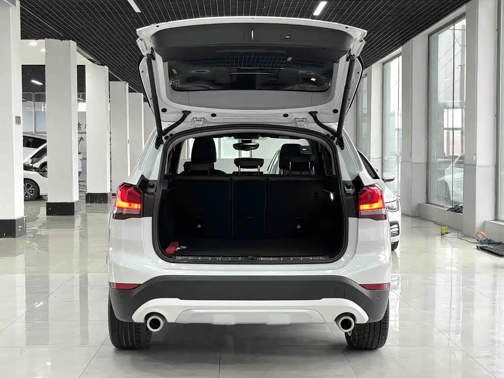 BMW X1 2023 — фото 18
