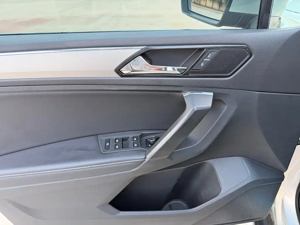Volkswagen Tiguan L 2019