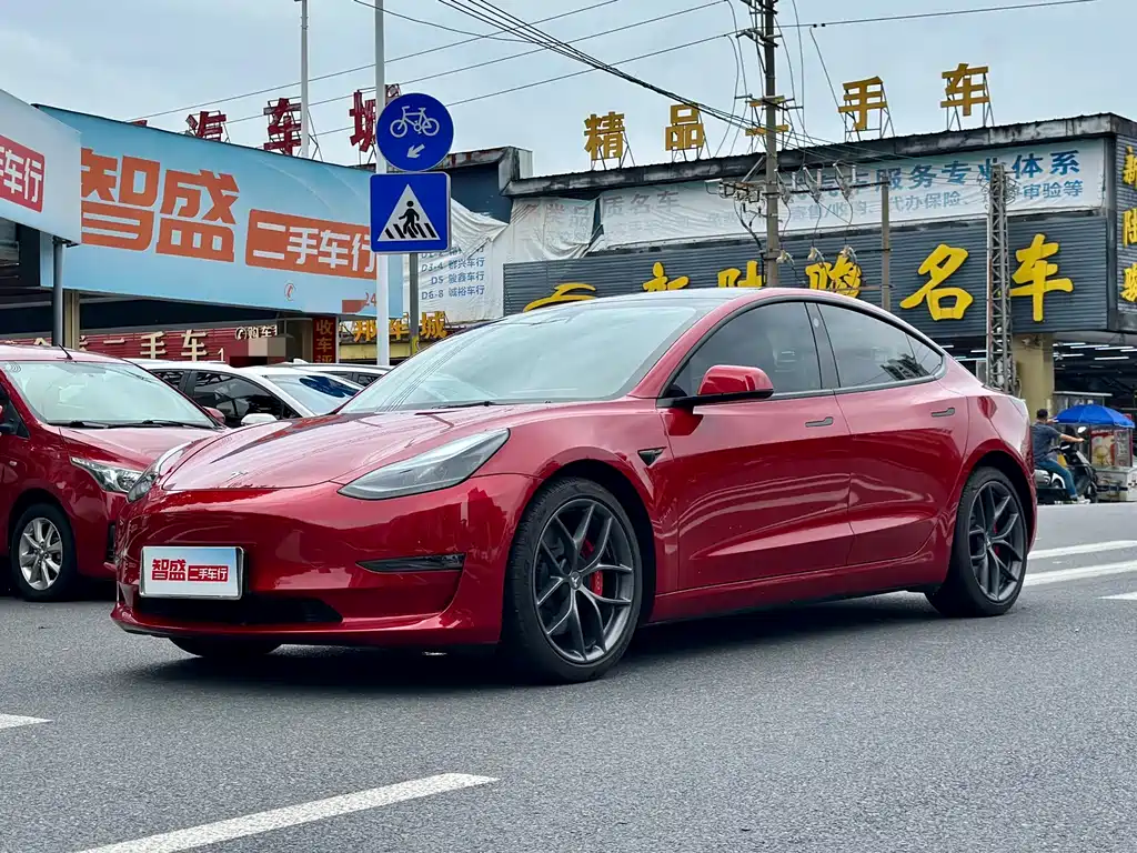 Tesla Model 3 2021 — фото 1