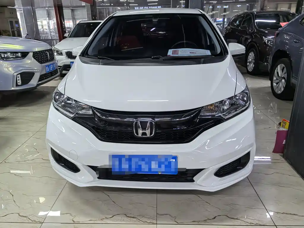 Honda Fit 2019 — фото 2
