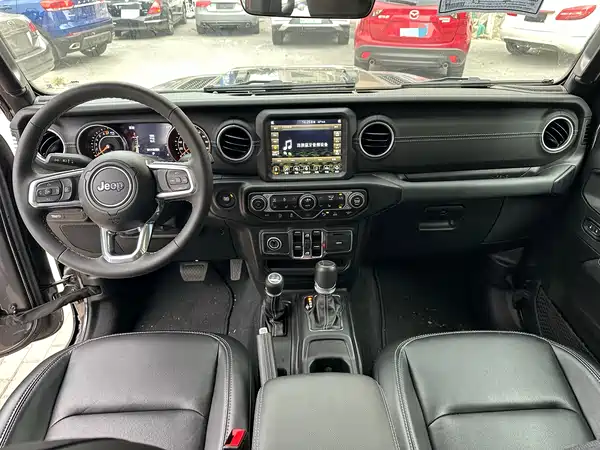 Jeep Gladiator 2024