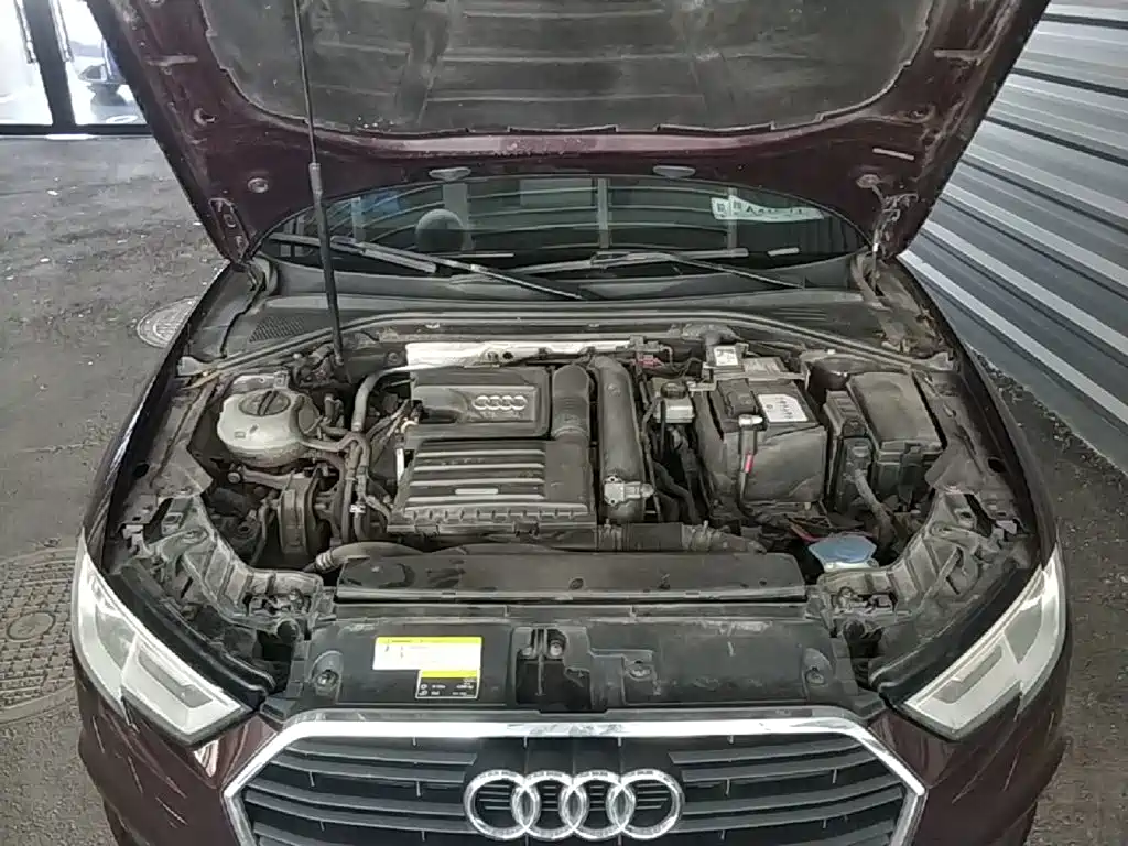 Audi A3 2018 — фото 20