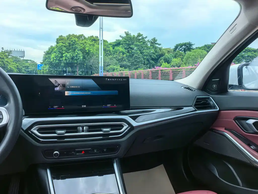BMW i3 2023 — фото 10