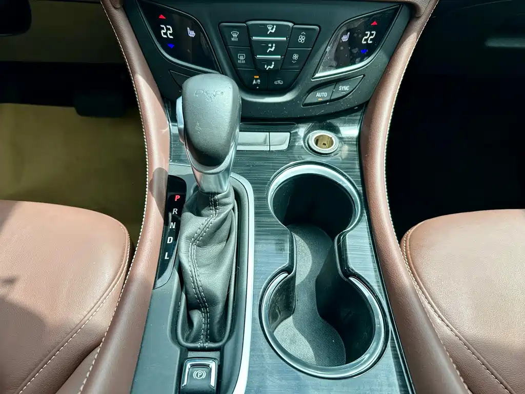 Buick Envision Plus 2019 — фото 17