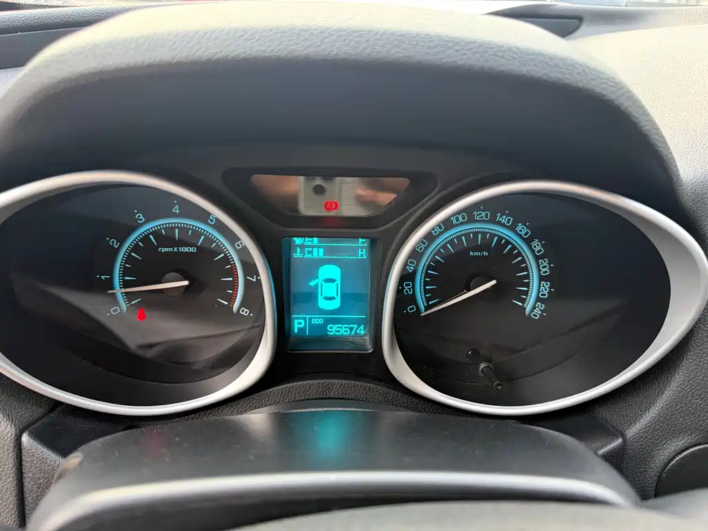 GAC Motor Trumpchi GS5 2013 — фото 11
