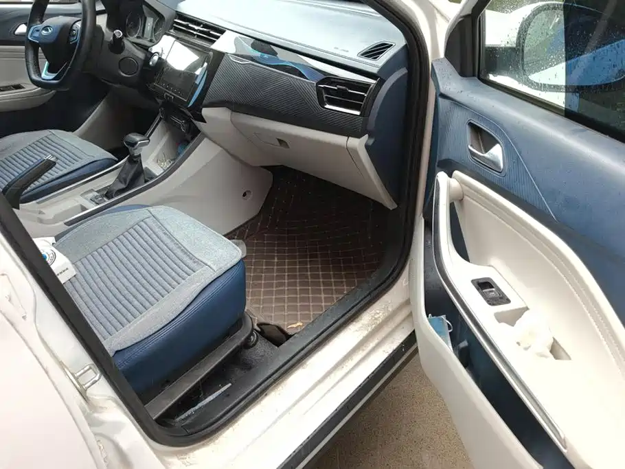 Chery Tiggo 3x 2023 — фото 8