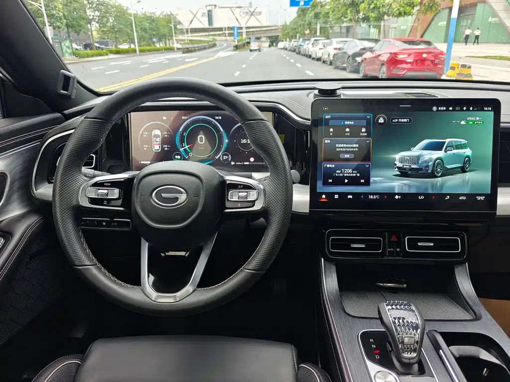 GAC Motor Trumpchi GS8 2022 — фото 10