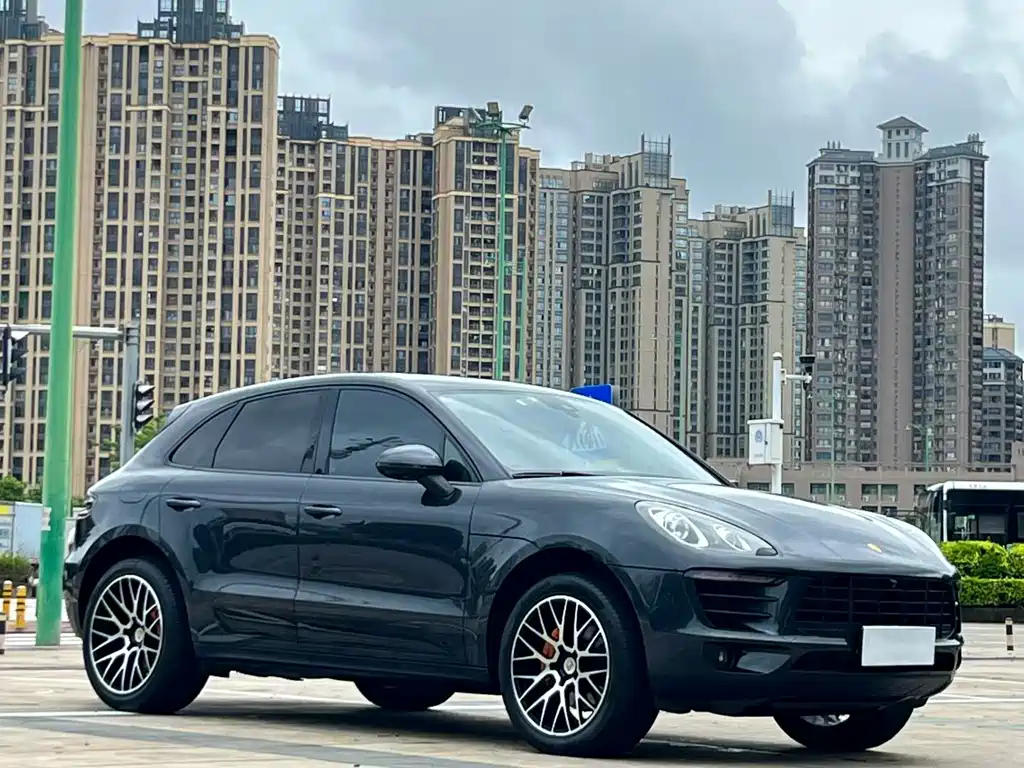 Porsche Macan 2018 — фото 3