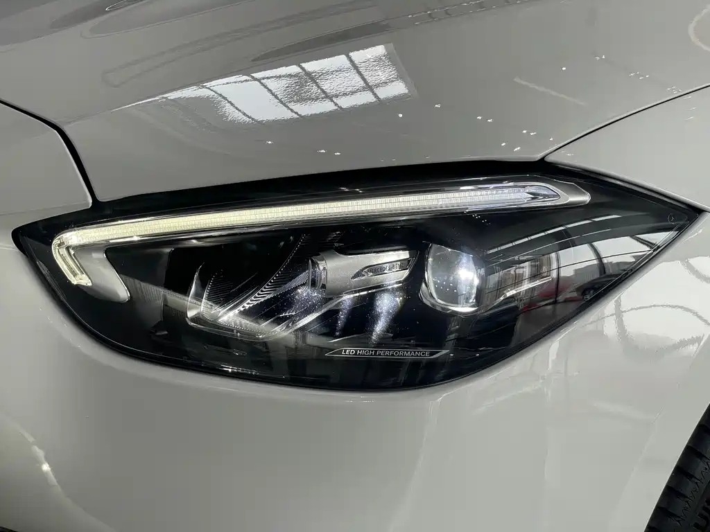 Mercedes-Benz C-Class 2022 — фото 26