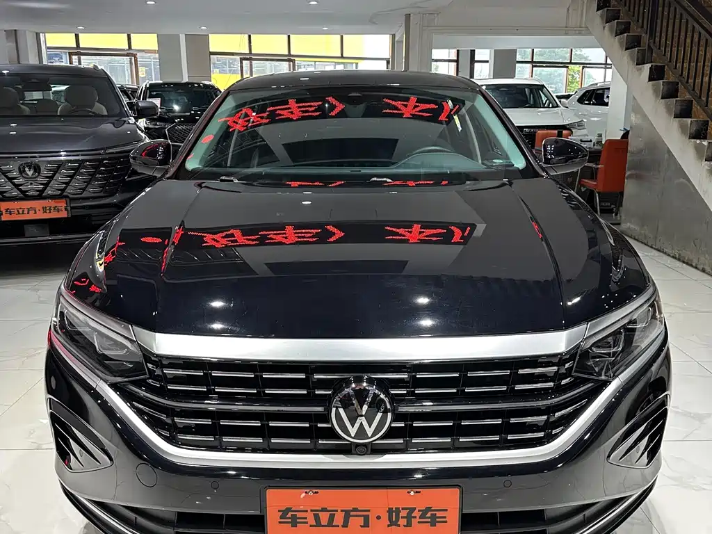 Volkswagen Passat 2023