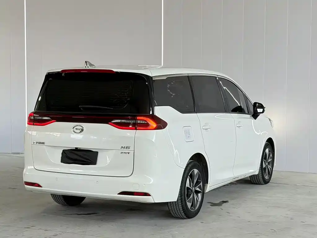 GAC Trumpchi M6 2022 — фото 4