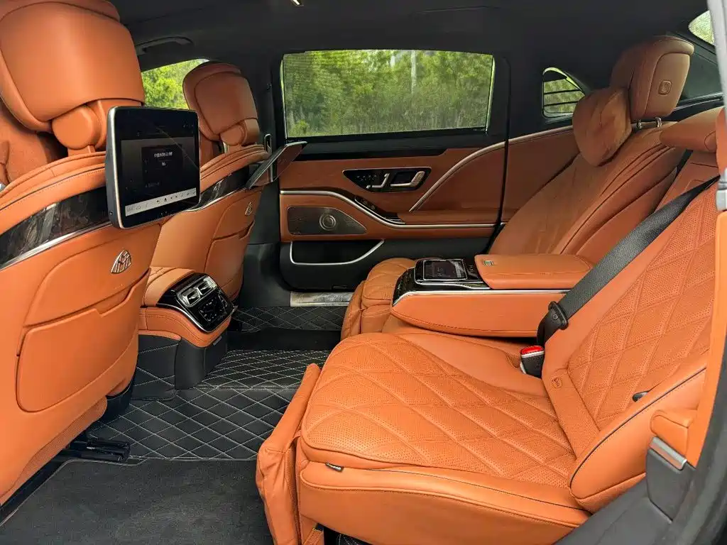 Mercedes-Benz Maybach S-Class 2022 — фото 8
