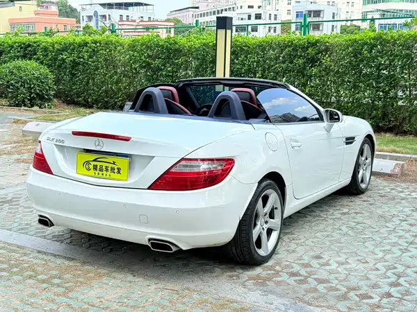 Mercedes-Benz SLK-Class 2015