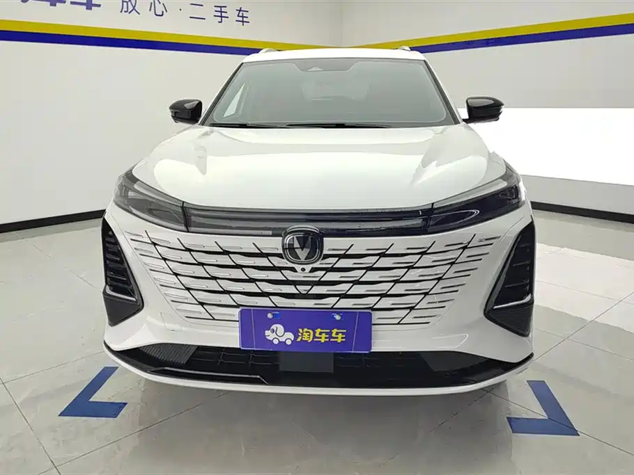 Changan CS75 PLUS 2026 — фото 2