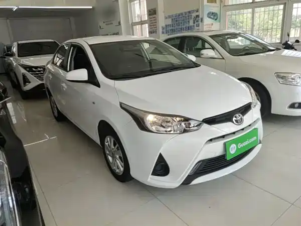 Toyota Yaris L 2019