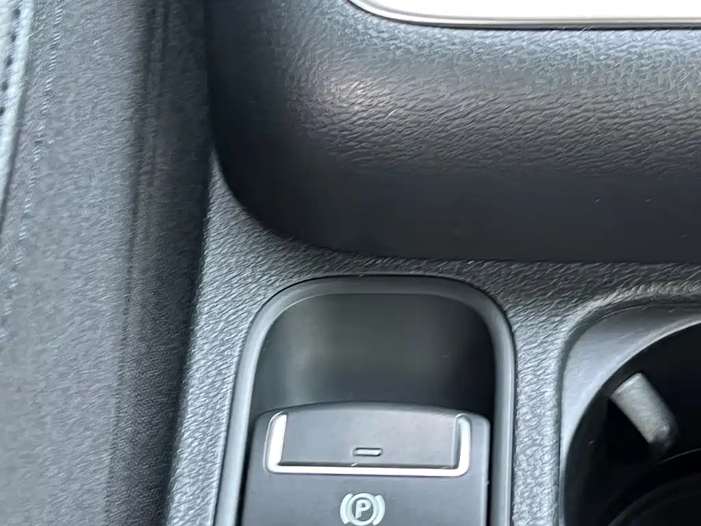 Volkswagen Tiguan 2016 — фото 17