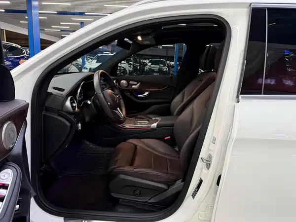 Mercedes-Benz GLC 2020