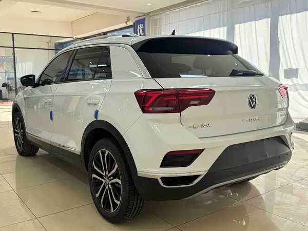 Volkswagen T-Roc 2021