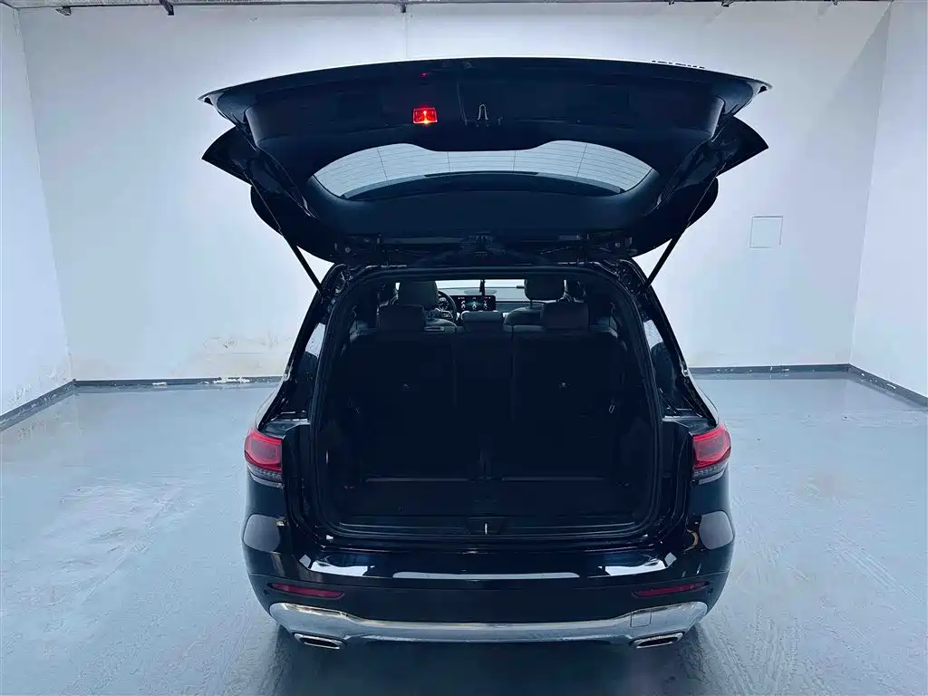 Mercedes-Benz GLB 2022 — фото 19