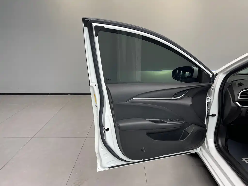Buick Excelle 2020 — фото 29
