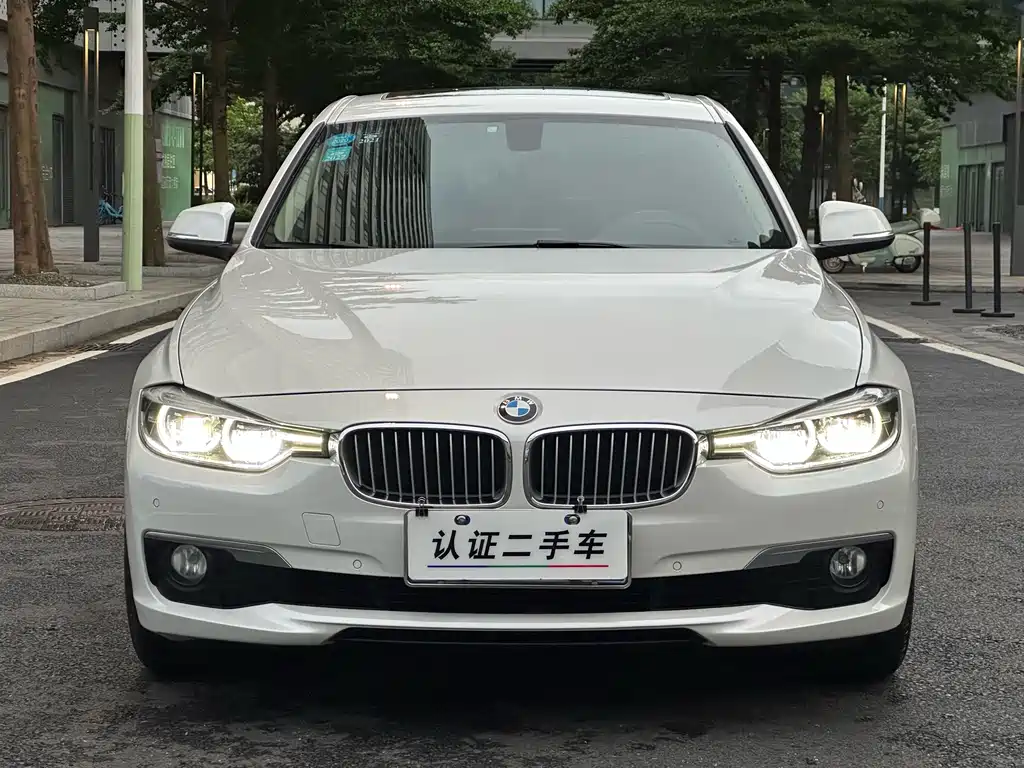 BMW 3 Series 2019