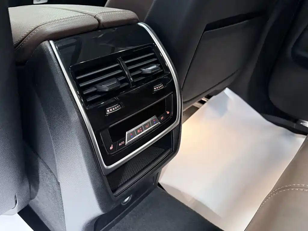 BMW X5 2022 — фото 12