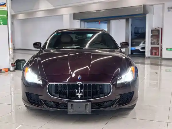 Maserati Quattroporte 2015