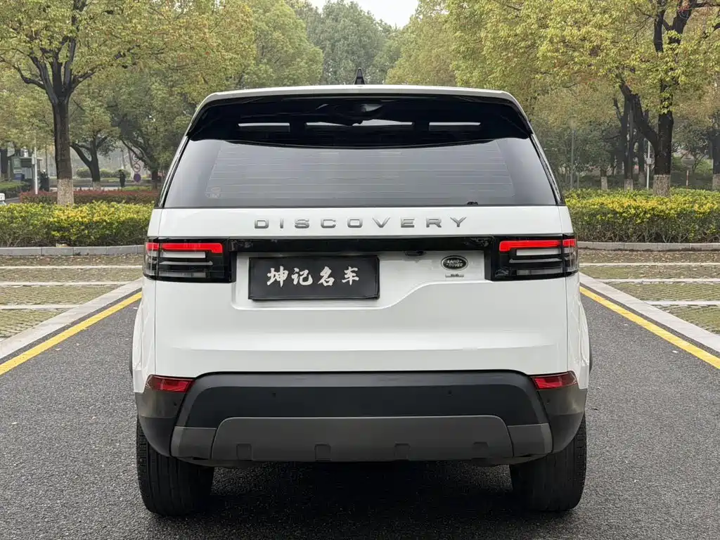 Land Rover Discovery 2019 — фото 16