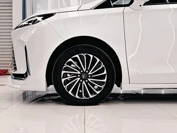 Buick GL8 New Energy 2025