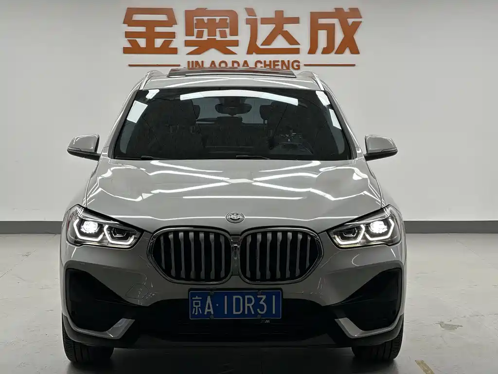BMW X1 2022 — фото 2