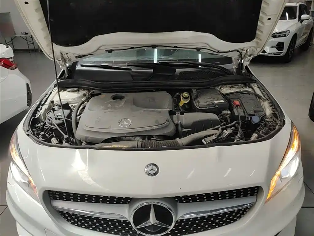 Mercedes-Benz CLA 2015 — фото 20