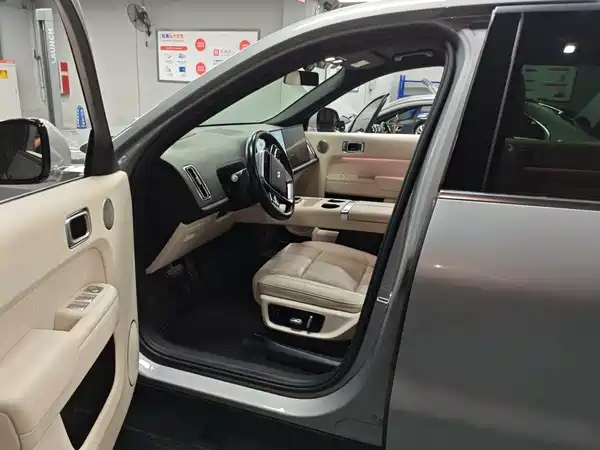 Li Auto L9 2024
