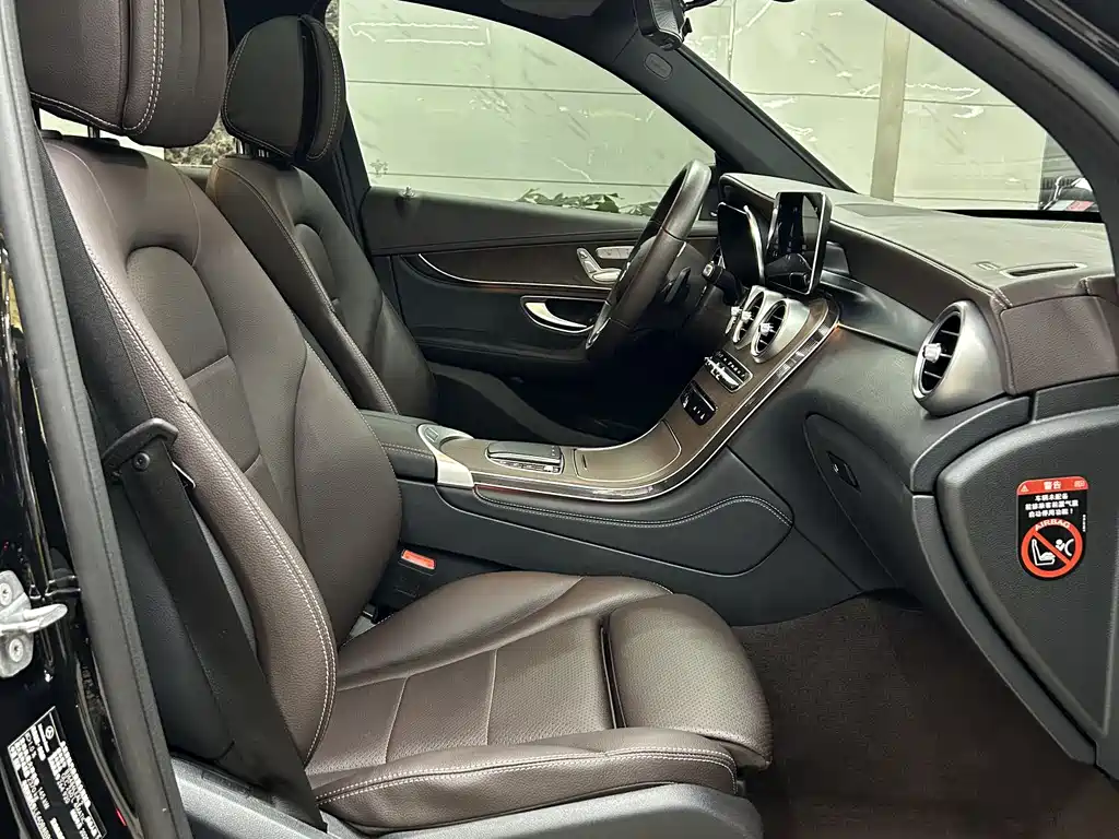Mercedes-Benz GLC 2020 — фото 11