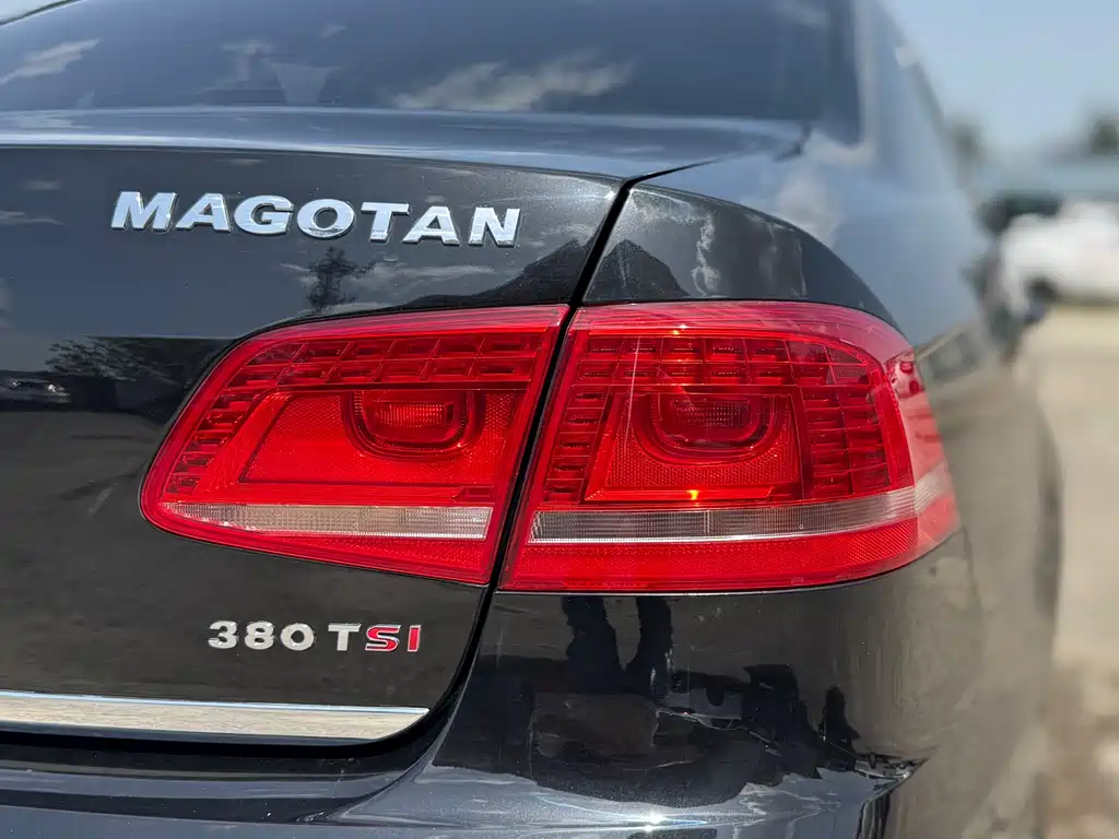 Volkswagen Magotan 2016 — фото 16