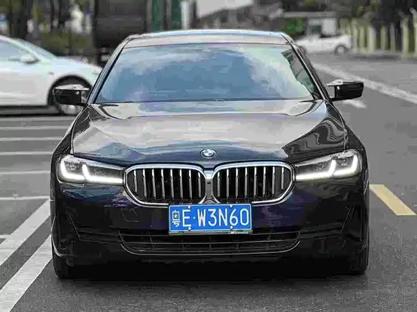 BMW 5 Series 2021