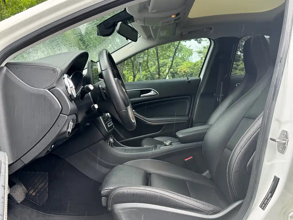 Mercedes-Benz GLA 2018 — фото 10