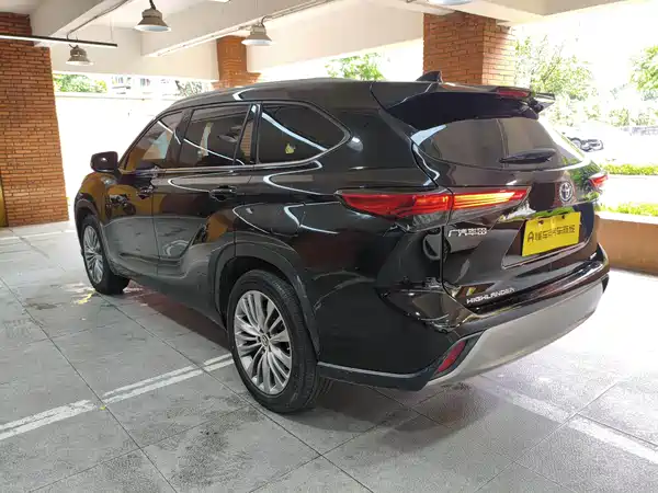 Toyota Highlander 2022