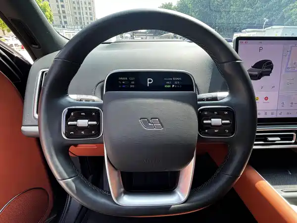 Li Auto L8 2023