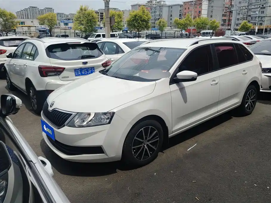 Skoda Rapid Spaceback 2019