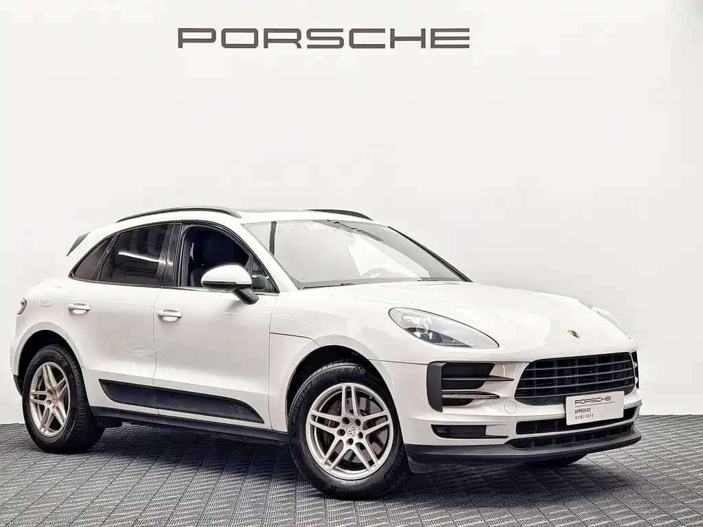 Porsche Macan 2020 — фото 1