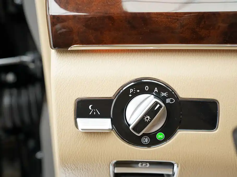 Mercedes-Benz S-Class 2010 — фото 17