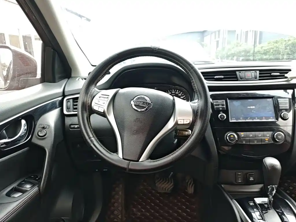 Nissan Qashqai 2018 — фото 11