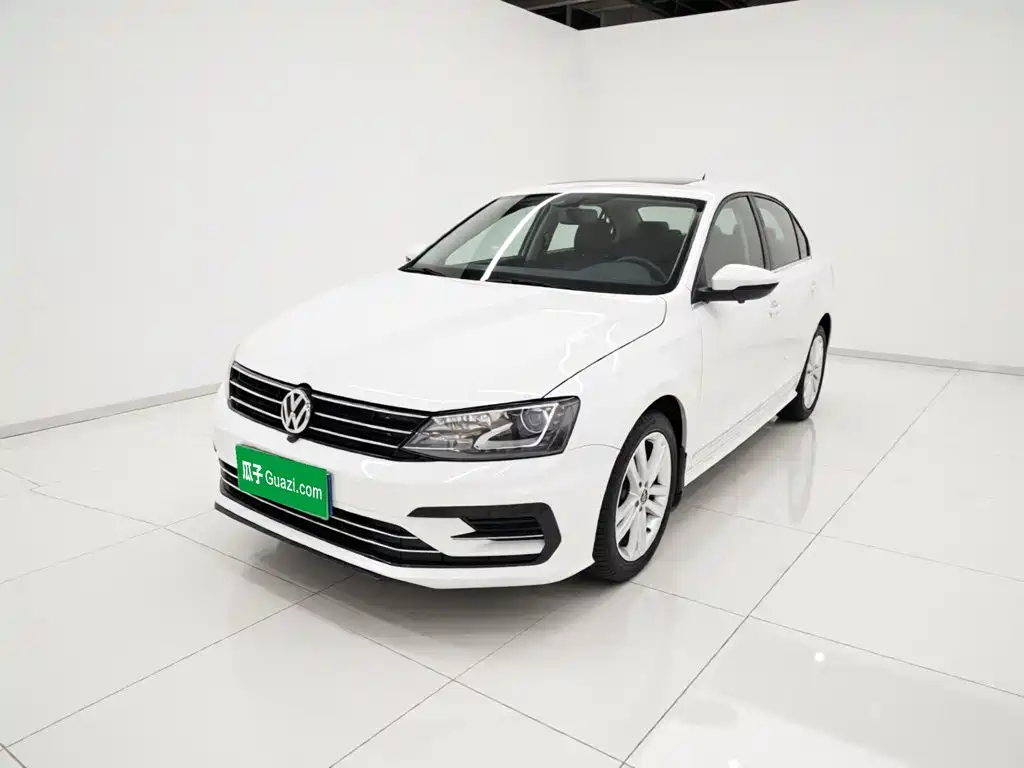 Volkswagen Sagitar 2018 — фото 1
